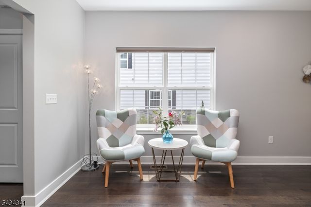 18 Mccluskey Pl, Morris Plains Boro, NJ 07950