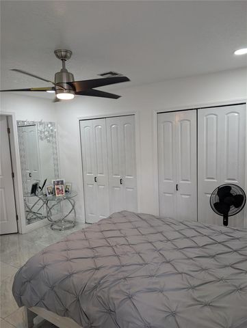 911 BEAR LAKE ROAD, Apopka, FL 32703