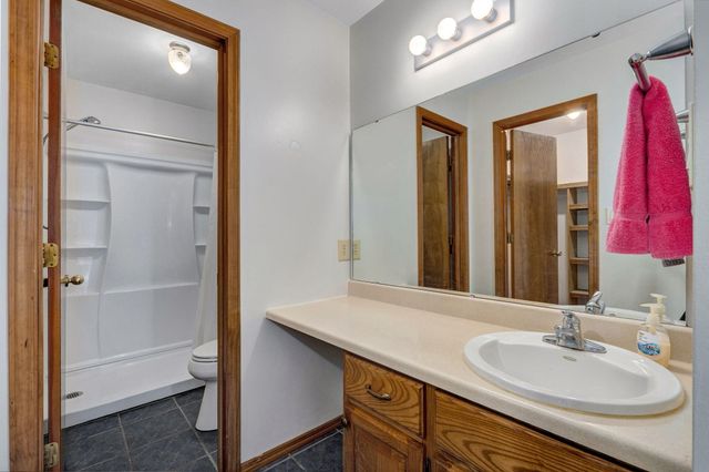 2672 W Village Terrace, Springfield, MO 65810