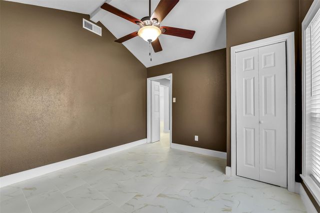 1107 Myrtlewood Drive, Friendswood, TX 77546