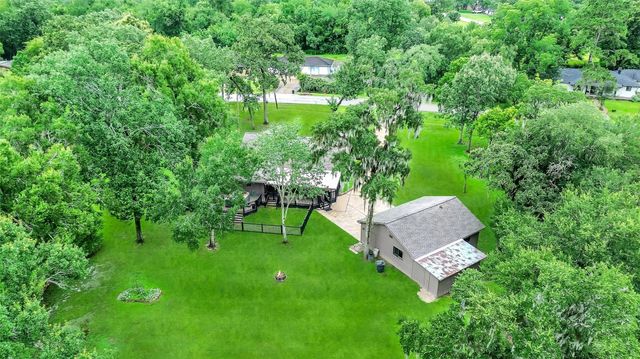 1107 Myrtlewood Drive, Friendswood, TX 77546
