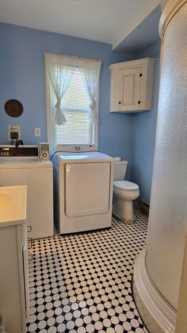 19 Denmark Street, Worcester, MA 01606