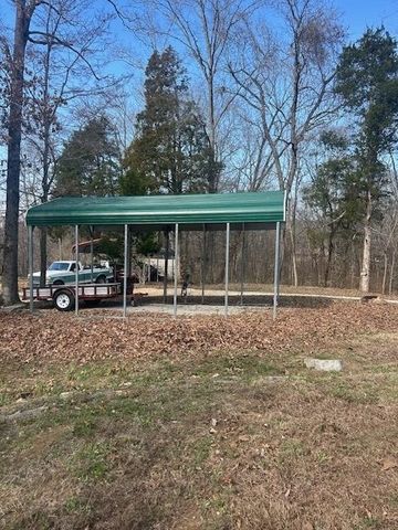 100 Camelot Dr, Camden, TN 38320