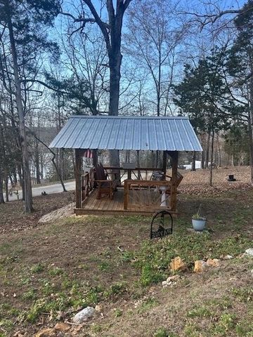 100 Camelot Dr, Camden, TN 38320