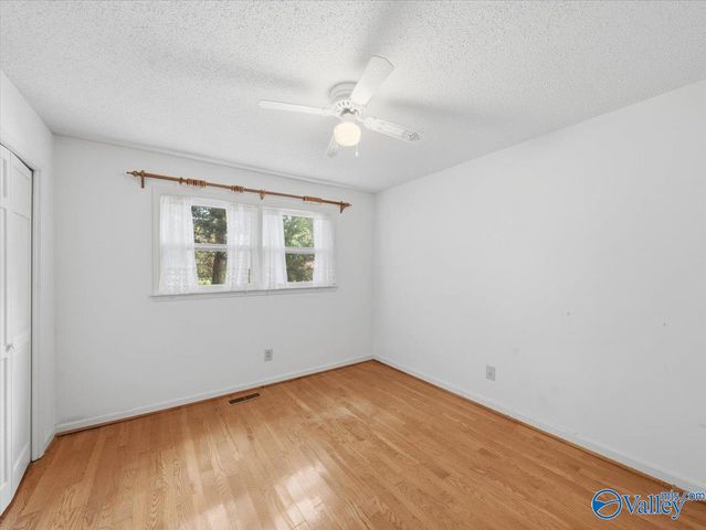 2500 Galahad Drive, Huntsville, AL 35803