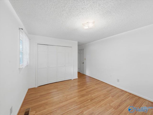 2500 Galahad Drive, Huntsville, AL 35803