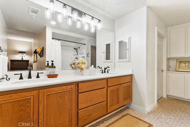 301 Terra Bella, Irvine, CA 92602