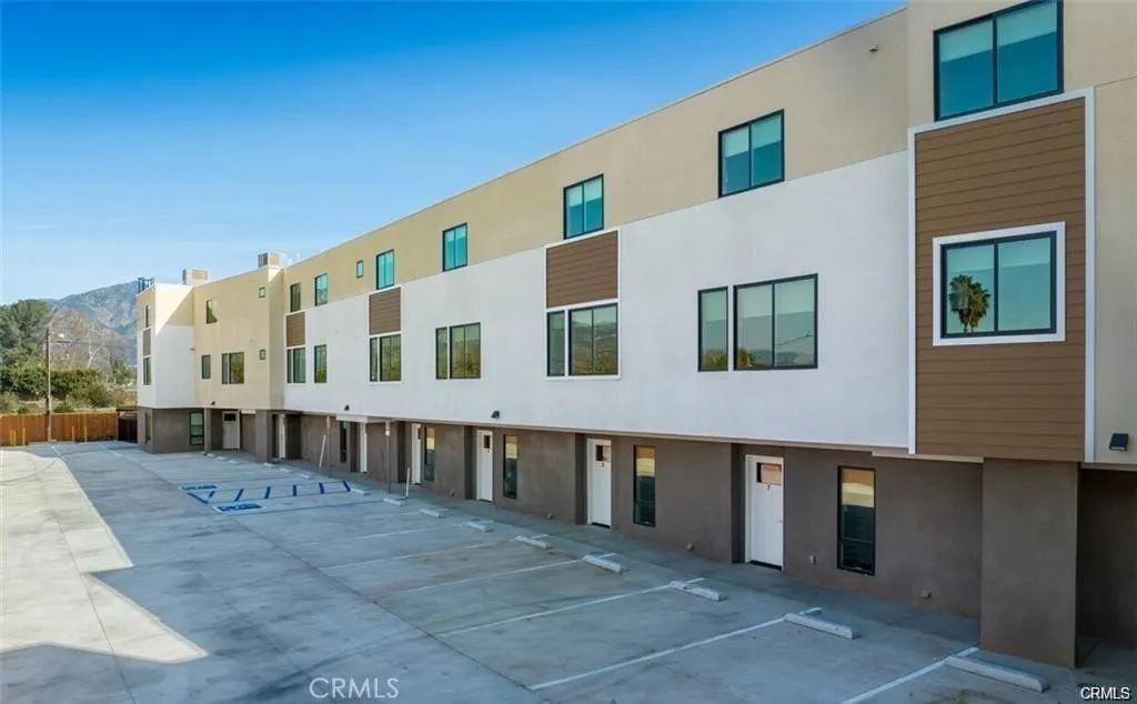 4251 E Live Oak Avenue 10, Arcadia, CA 91006