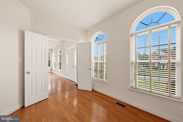114 NASSAU DR, Winchester, VA 22602