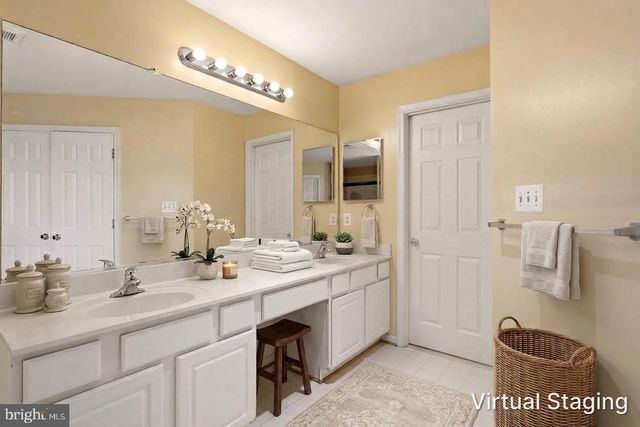 114 NASSAU DR, Winchester, VA 22602