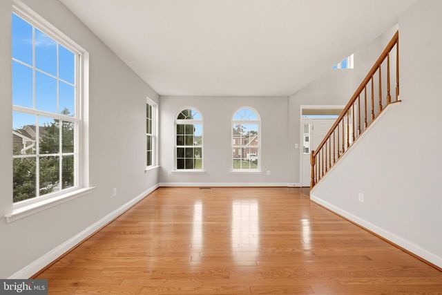 114 NASSAU DR, Winchester, VA 22602
