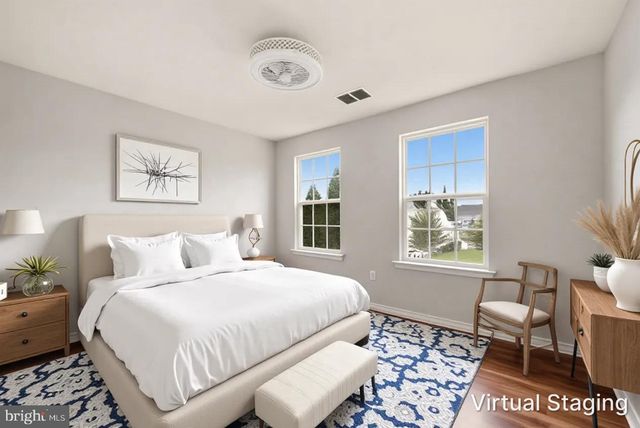 114 NASSAU DR, Winchester, VA 22602