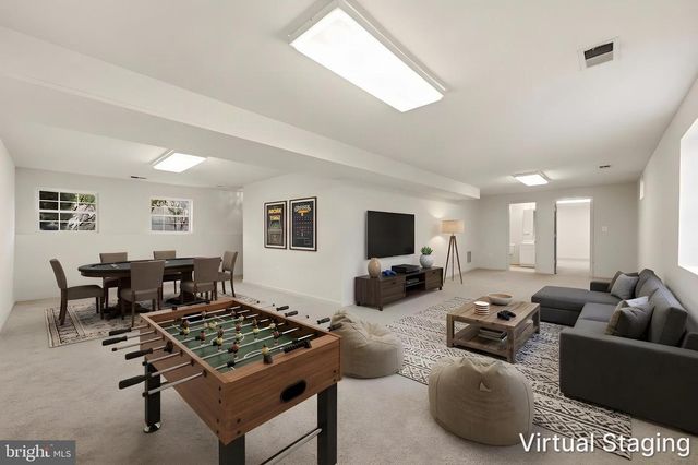 114 NASSAU DR, Winchester, VA 22602