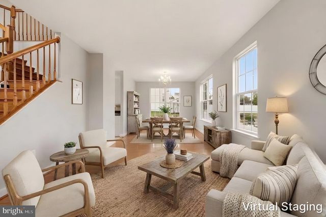 114 NASSAU DR, Winchester, VA 22602