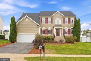 114 NASSAU DR, Winchester, VA 22602