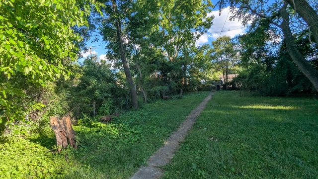 327 E 136th Place, Chicago, IL 60827