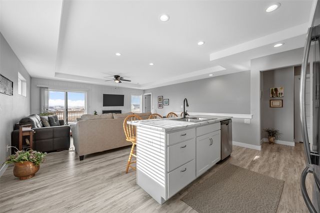 1429 Applewood Drive, Fairfax, IA 52228