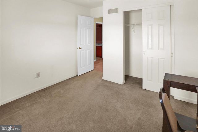 2513 JEFFERSON AVE, West Lawn, PA 19609