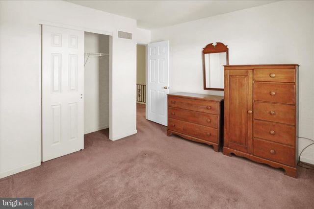 2513 JEFFERSON AVE, West Lawn, PA 19609