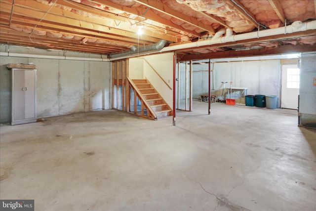 2513 JEFFERSON AVE, West Lawn, PA 19609