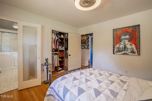 141 East Central, Bristol, TN 37620