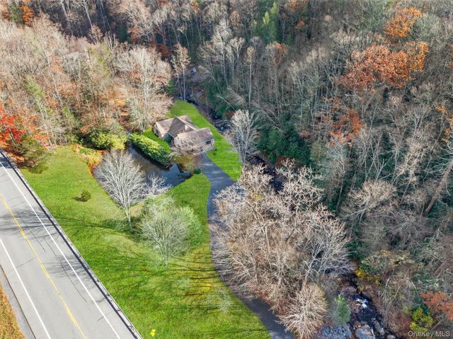 642 State Route 42, Sparrowbush, NY 12780