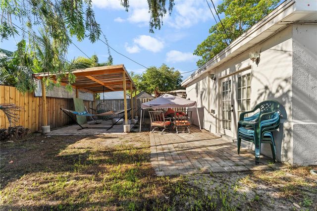 6205 65TH STREET N, Pinellas Park, FL 33781
