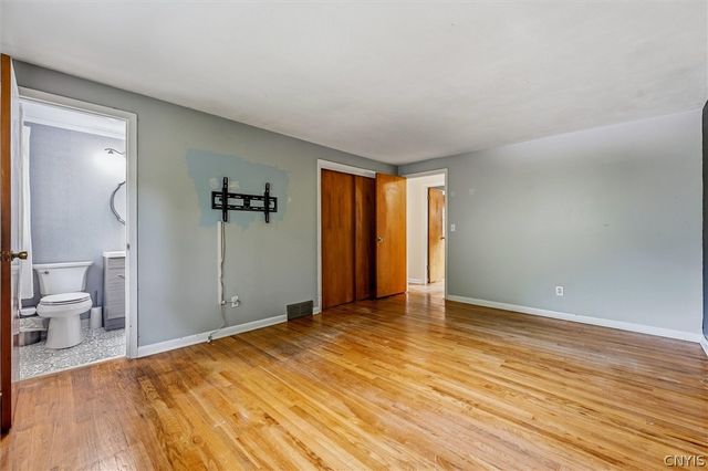 313 Longdale Drive, Salina, NY 13090