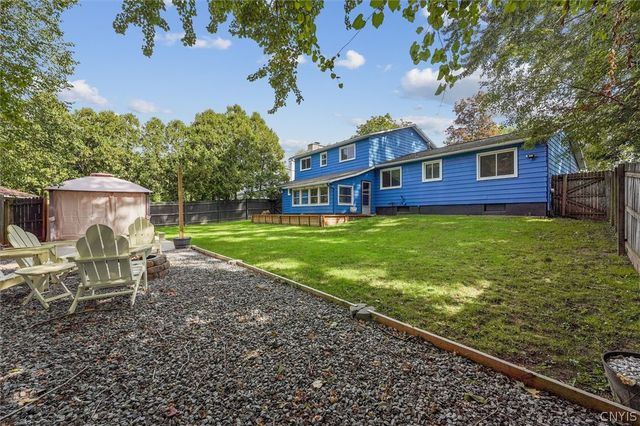 313 Longdale Drive, Salina, NY 13090