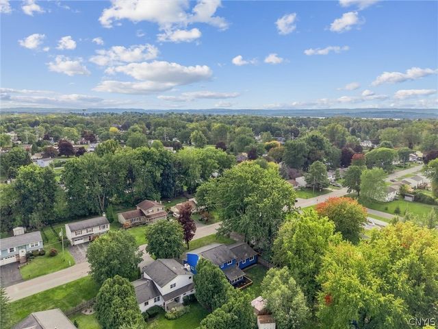 313 Longdale Drive, Salina, NY 13090