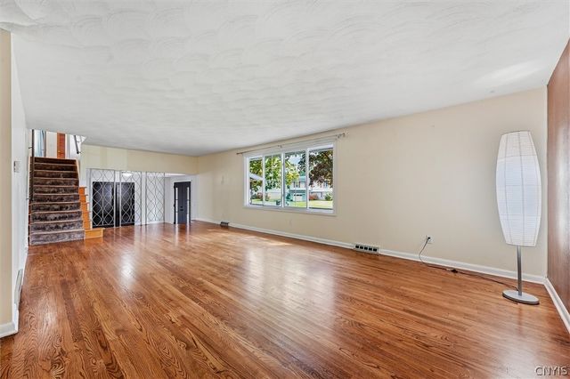 313 Longdale Drive, Salina, NY 13090