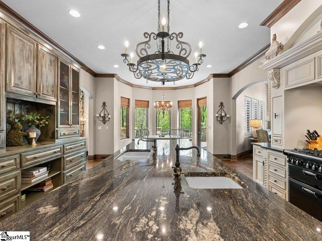 704 Brixton Circle, Simpsonville, SC 29681