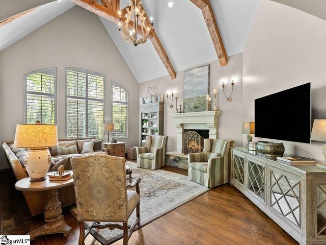 704 Brixton Circle, Simpsonville, SC 29681