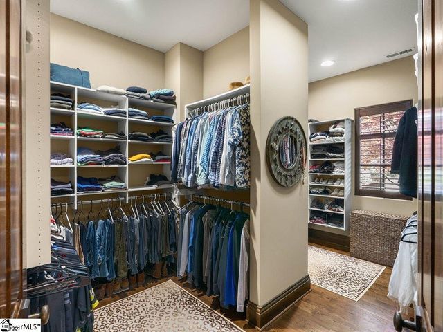 704 Brixton Circle, Simpsonville, SC 29681