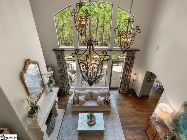 704 Brixton Circle, Simpsonville, SC 29681