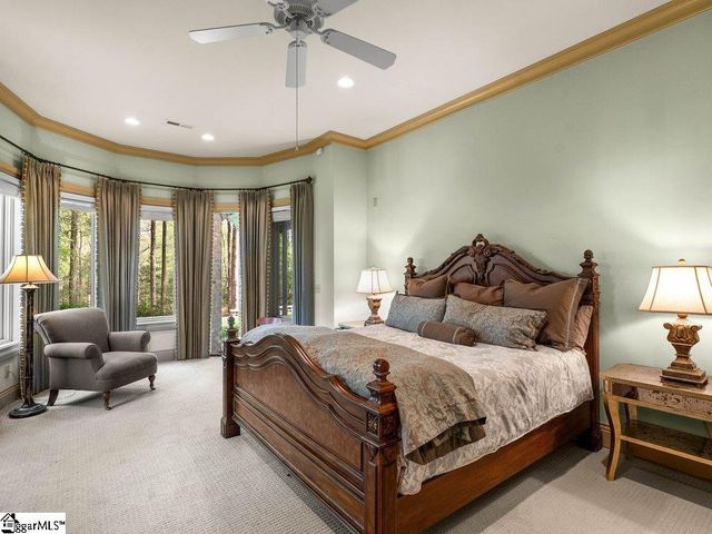 704 Brixton Circle, Simpsonville, SC 29681