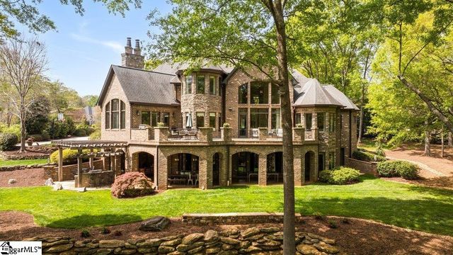 704 Brixton Circle, Simpsonville, SC 29681