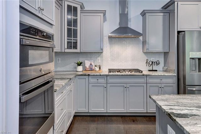 3914 Isaac CIR, Williamsburg, VA 23188