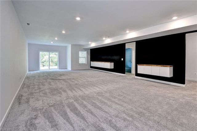 3914 Isaac CIR, Williamsburg, VA 23188