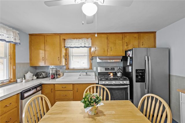 28 Corrente Avenue, Pawtucket, RI 02861