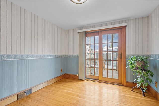 28 Corrente Avenue, Pawtucket, RI 02861