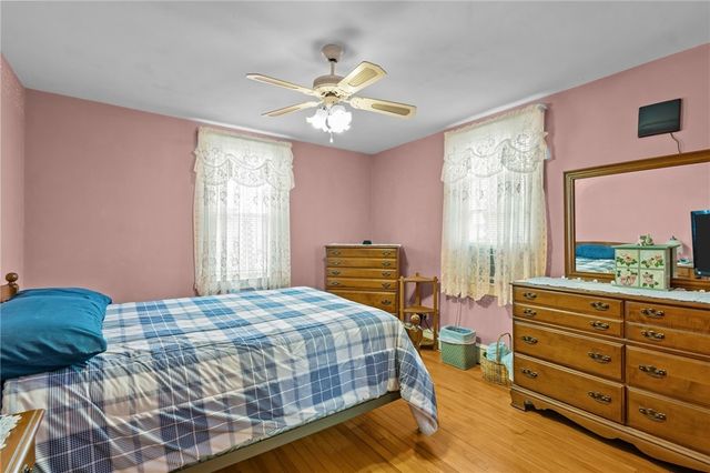 28 Corrente Avenue, Pawtucket, RI 02861