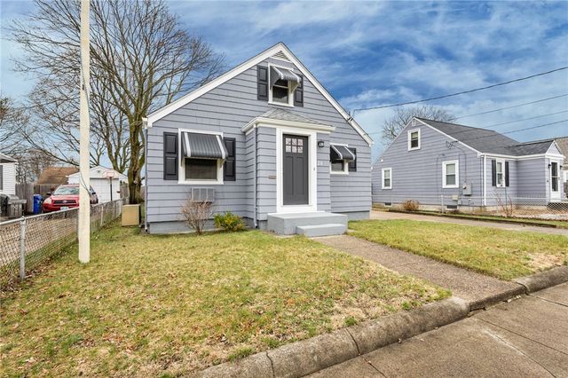 28 Corrente Avenue, Pawtucket, RI 02861