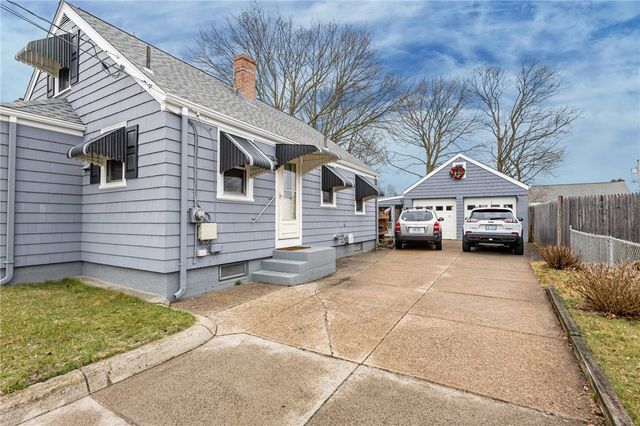 28 Corrente Avenue, Pawtucket, RI 02861