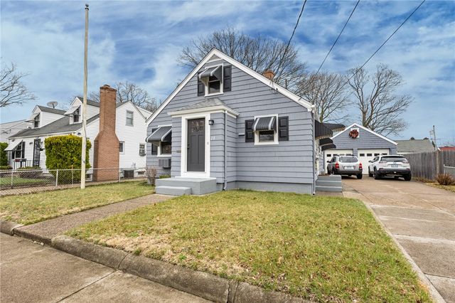 28 Corrente Avenue, Pawtucket, RI 02861