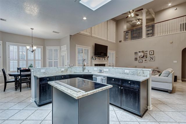 3211 Wilshire Lane, Baytown, TX 77521