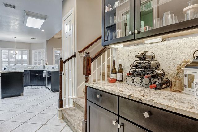 3211 Wilshire Lane, Baytown, TX 77521