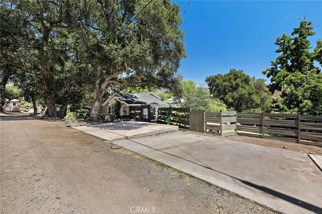 20462 Pine Road, Trabuco Canyon, CA 92679
