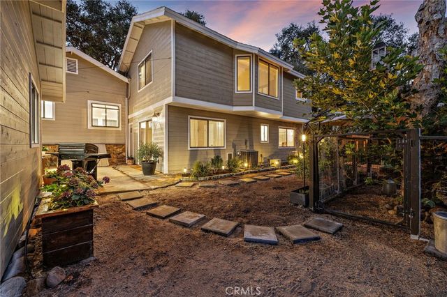 20462 Pine Road, Trabuco Canyon, CA 92679