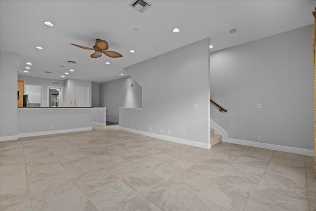 4902 Vine Cliff Way E, Palm Beach Gardens, FL 33418